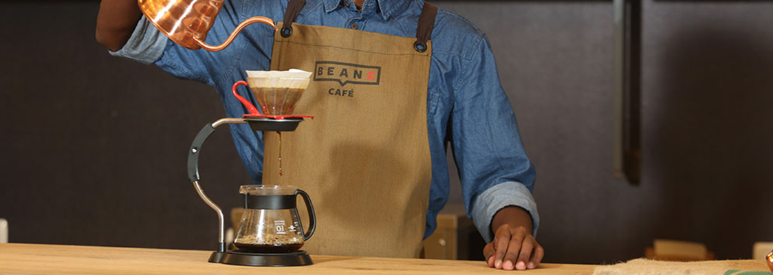 באנר הגל השלישי של בינז